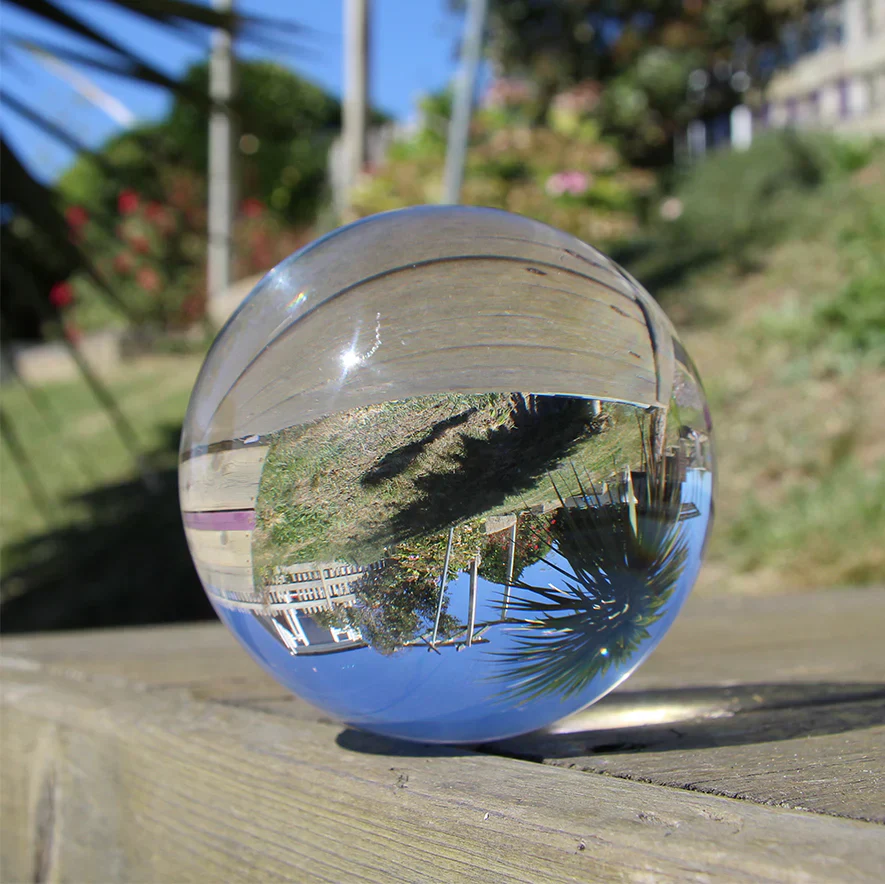 Juggle Dream Crystal Clear Acrylic Contact Ball