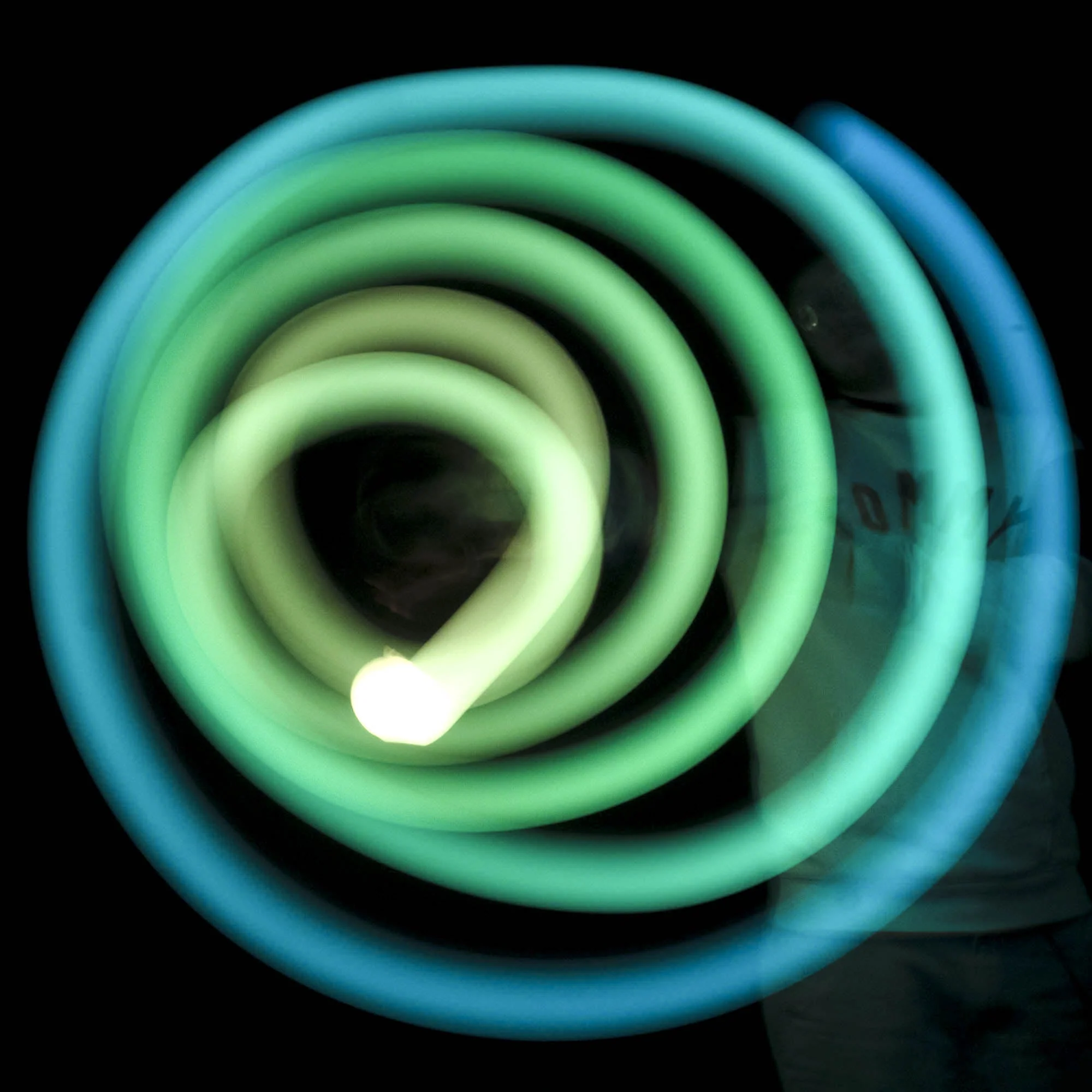 Echo Orbit : Flight - 20 function LED poi - Image 5