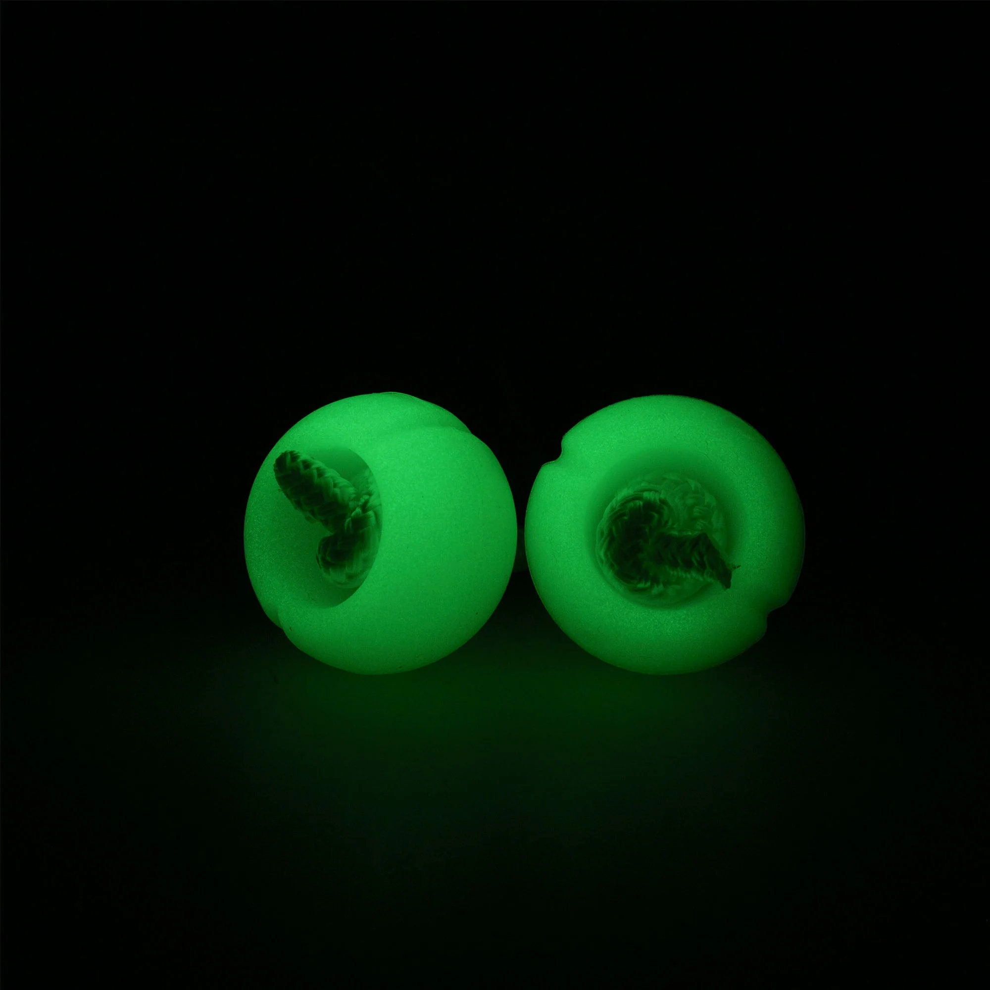 Firetoys DynaPro Contact Poi - Luna - Glow in the dark - Image 6