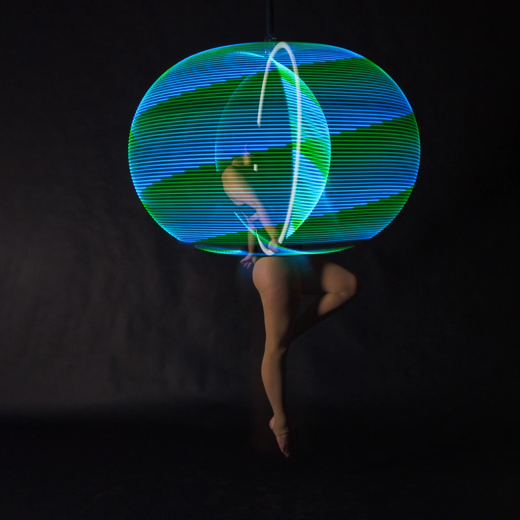 Firetoys x Echo LED Aerial Hoops - Over 100 modes - Image 19