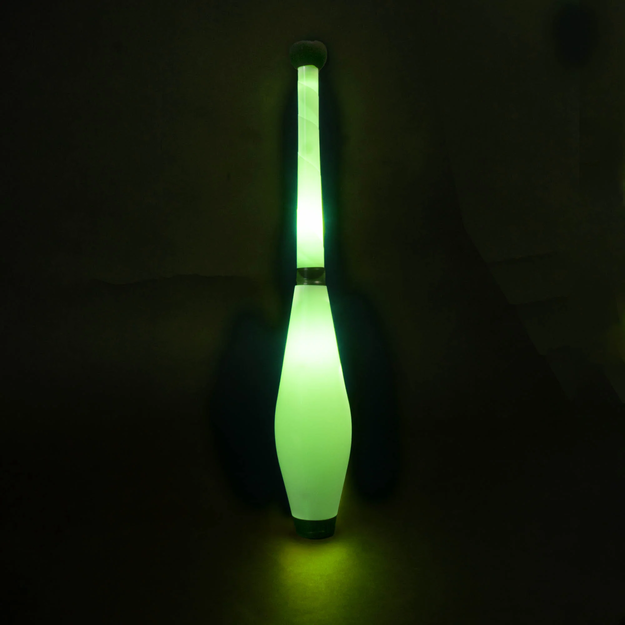 Kosmos Nebula 2.0 - LED juggling club - Image 10