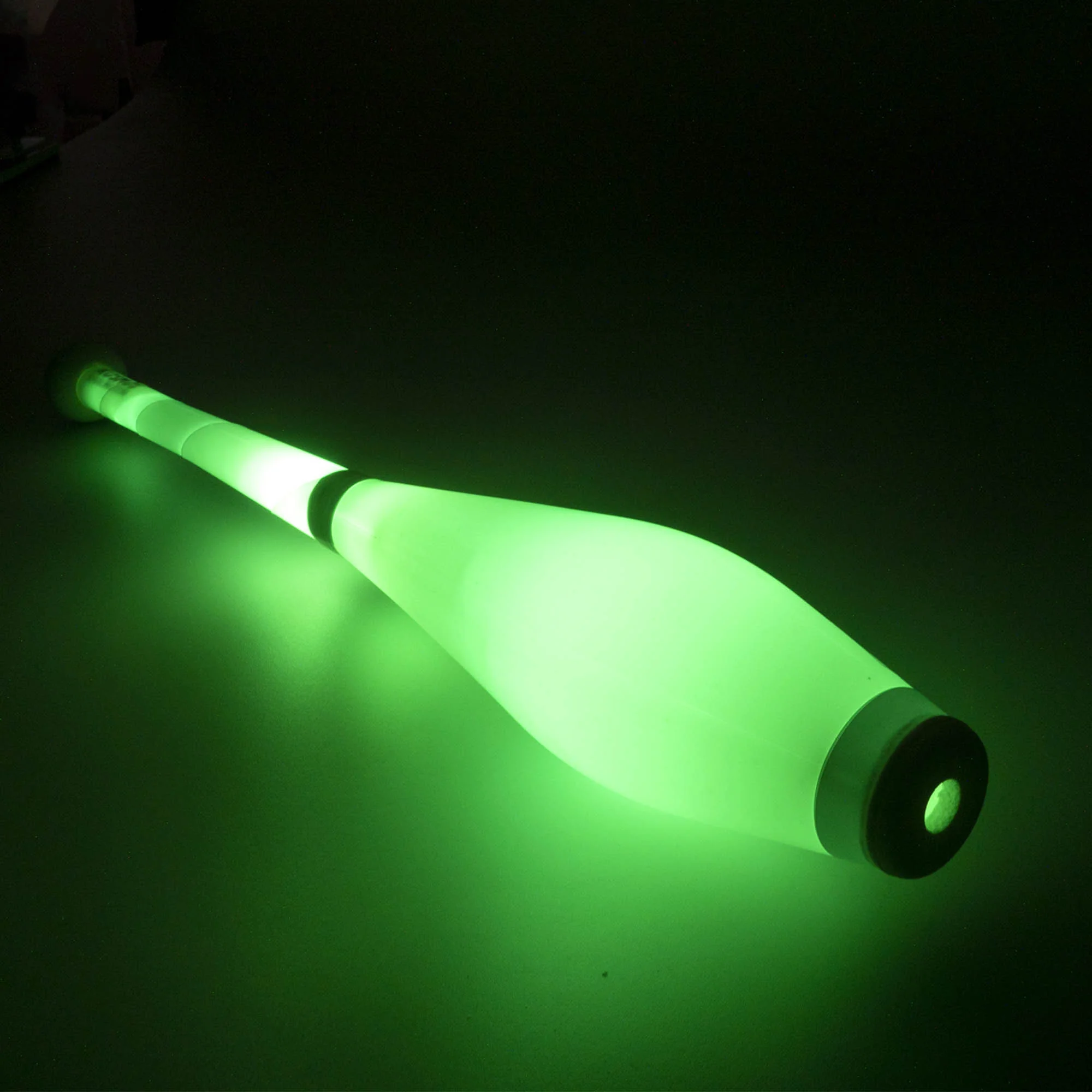 Kosmos Nebula 3.0 - LED juggling club - Set of 3 - Image 6